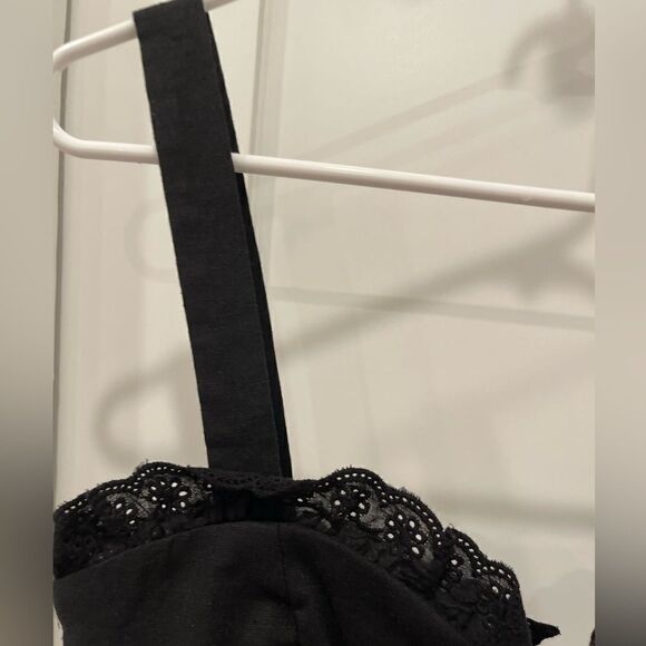 NEW Lovers + Friends Tracy Cropped Top In Black.Size M - Picture 7 of 11